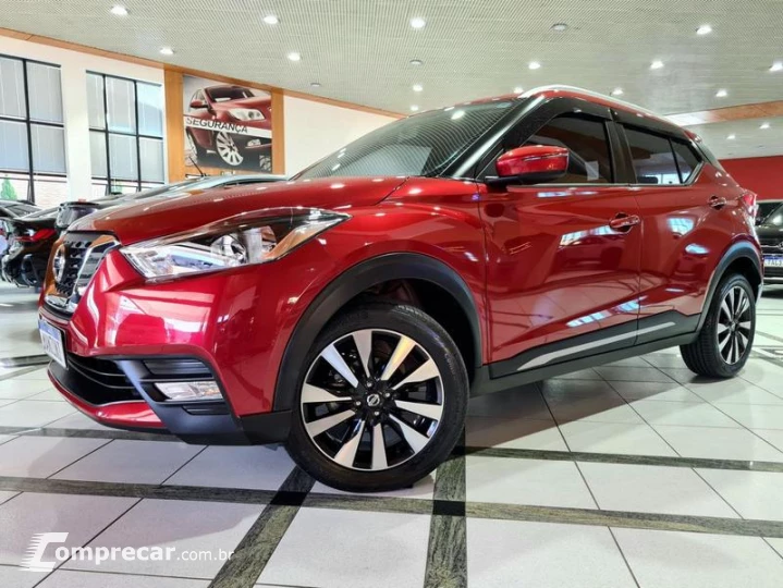 KICKS SV CVT