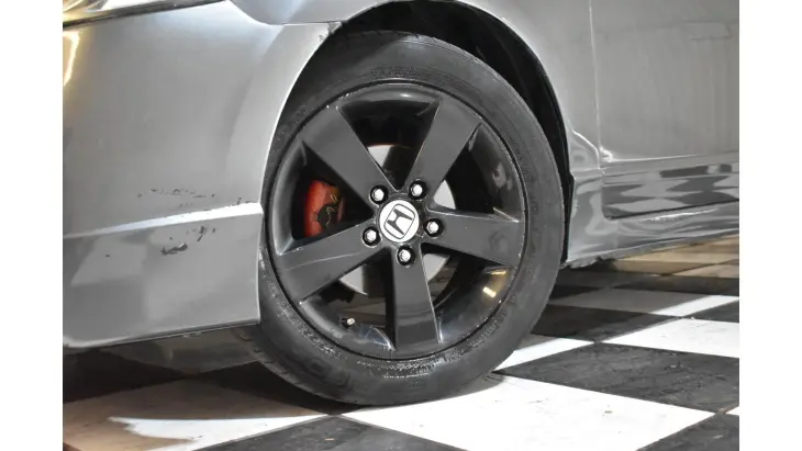 CIVIC - 1.8 LXS 16V 4P AUTOMÁTICO