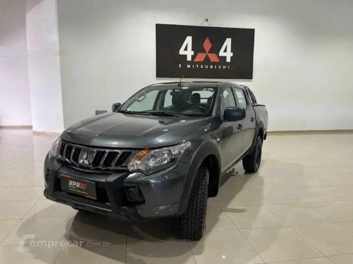 L200 TRITON 2.4 16V Turbo Sport Outdoor GLS CD 4X4