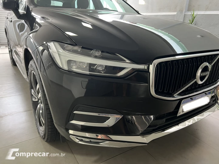 XC60 2.0 T5 Momentum AWD Geartronic