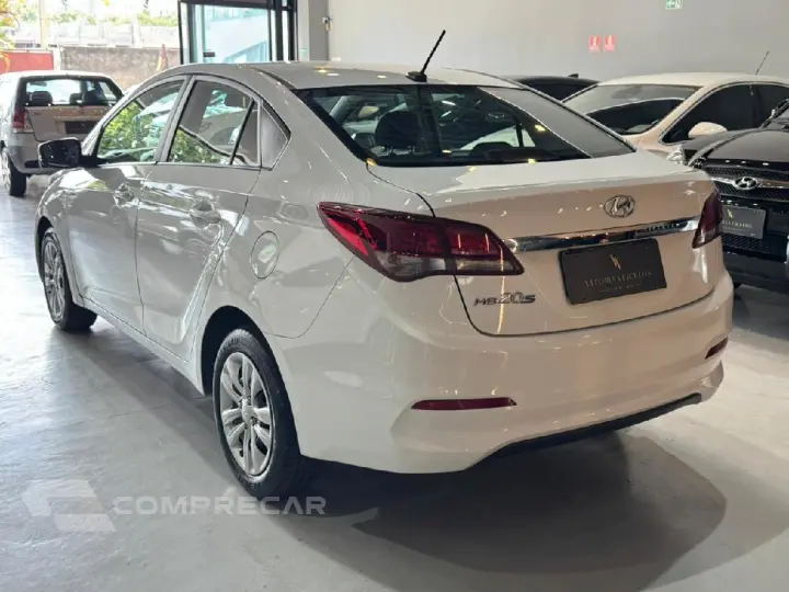 HB20S 1.0 COMFORT PLUS 12V FLEX 4P MANUAL