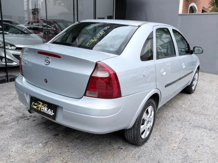 CORSA 1.0 MPFI VHC Sedan 8V