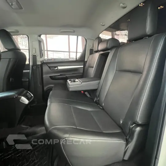 HILUX 2.8 D-4d Turbo CD SRX 4X4