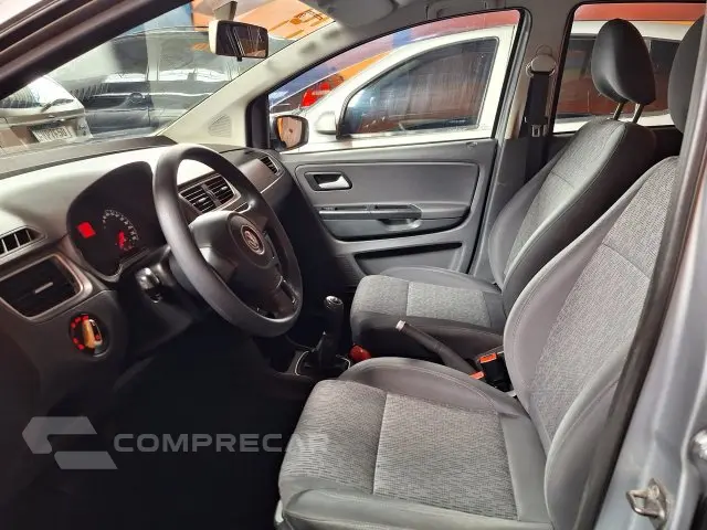 FOX - 1.6 MI 8V 4P MANUAL
