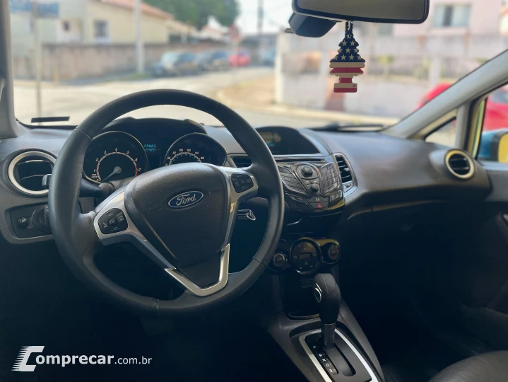 FIESTA 1.6 Titanium Hatch 16V