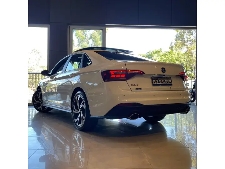 JETTA 2.0 350 TSI GASOLINA GLI DSG
