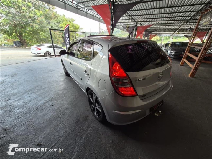 I30 2.0 MPFI GLS 16V