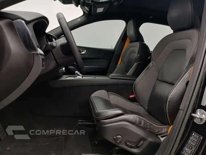 XC60 2.0 T8 RECHARGE POLESTAR ENGINEERED AWD GEARTRONIC