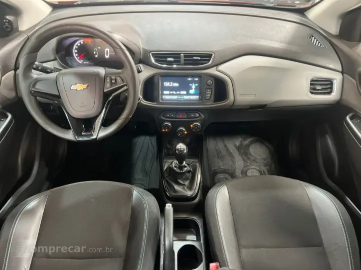 Onix Hatch 1.4 4P FLEX LT