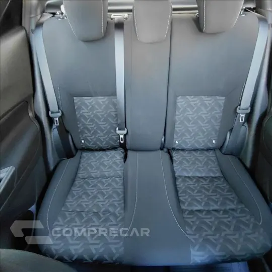 KICKS PLAY 1.6 16V FLEXSTART SENSE XTRONIC