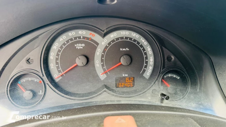 CELTA 1.0 MPFI Life 8V