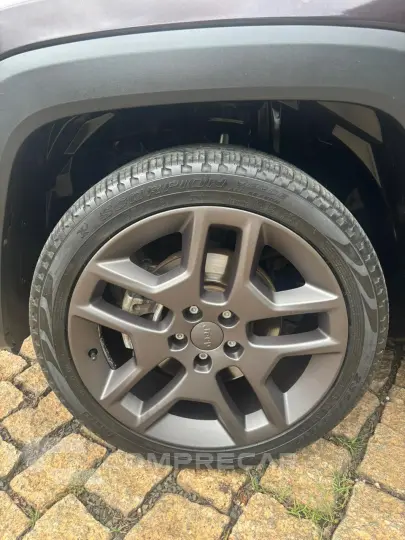 RENEGADE 1.8 16V Limited