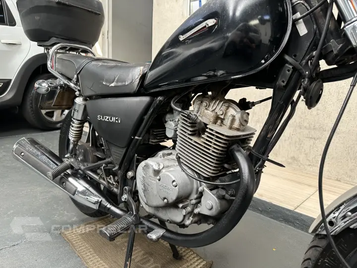 Intruder 125