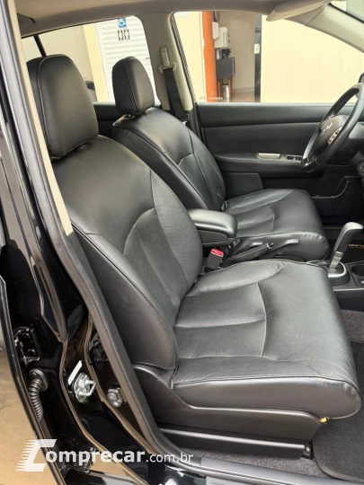 Tiida 1.8 SL