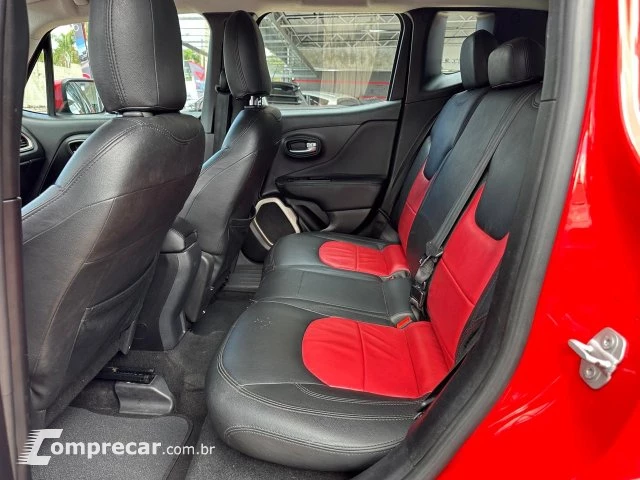 RENEGADE - 1.8 16V LONGITUDE 4P AUTOMÁTICO