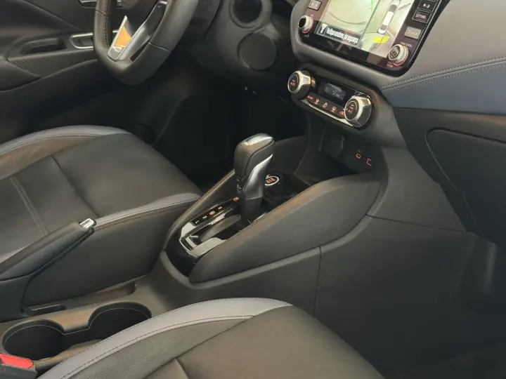 Versa Sedan 1.6 16V 4P FLEX EXCLUSIVE XTRONIC AUTOMÁTICO CVT