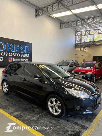 FORD FOCUS 1.6 SE PLUS 16V