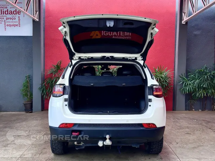 COMPASS 2.0 TD350 TURBO DIESEL TRAILHAWK AT9