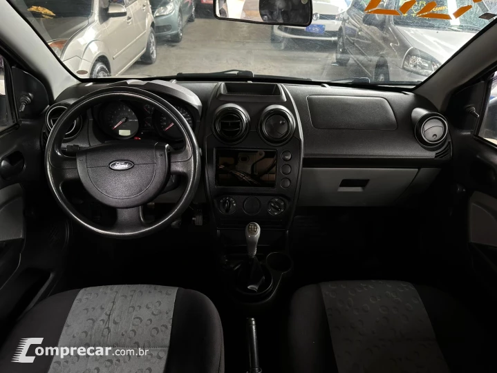 FIESTA 1.0 MPI Hatch 8V