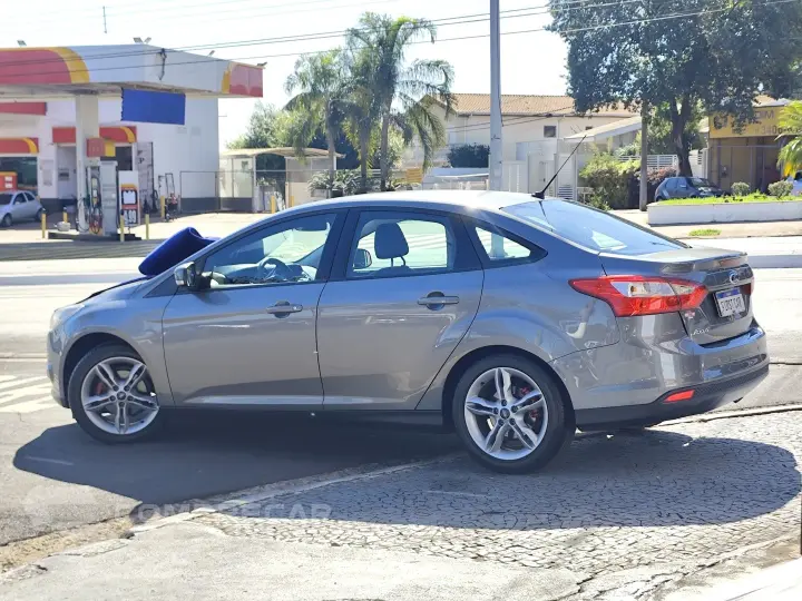 FOCUS 2.0 SE SEDAN 16V FLEX 4P AUTOMÁTICO
