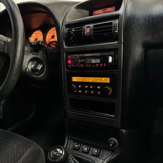 Astra Advantage 2.0 MPFI 8V FlexPower 5p