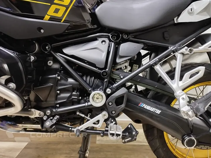 R 1250 OPTION 719 40 ANOS