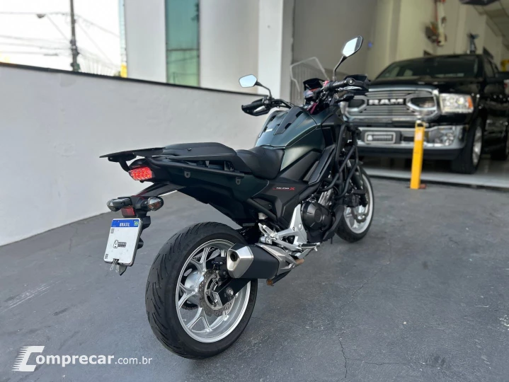 Nc 750X Abs