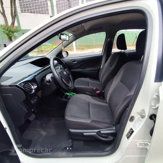 ETIOS X Plus Sedan 1.5 Flex 16V 4p Aut.