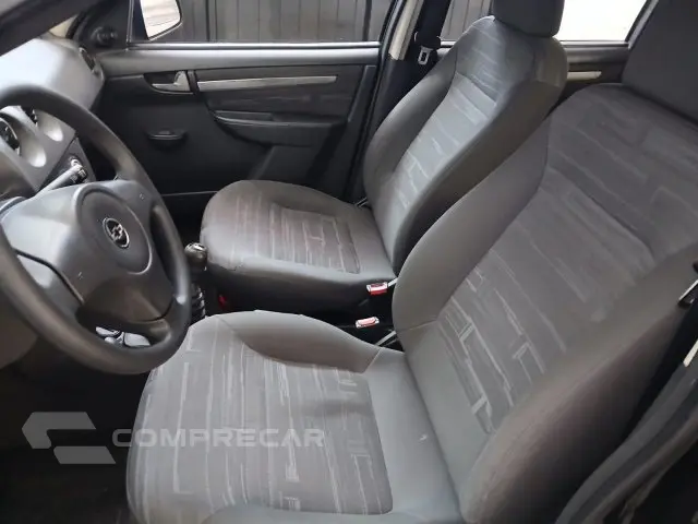 PRISMA - 1.4 MPFI MAXX 8V 4P MANUAL