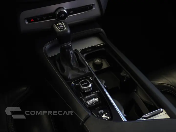 XC 90 2.0 MOMENTUM TURBO GASOLINA 4P 4X4 AUTOMÁTICO