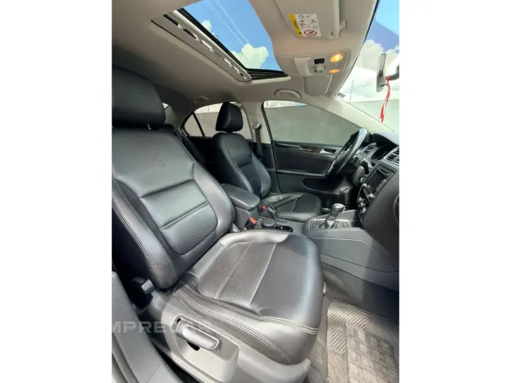 JETTA 2.0 COMFORTLINE FLEX 4P TIPTRONIC