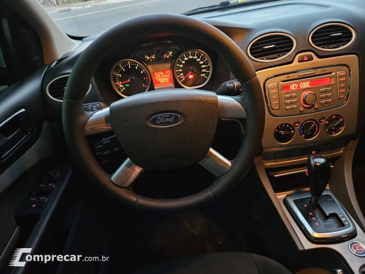 Focus Sedan 2.0 16V/2.0 16V Flex 4p Aut.