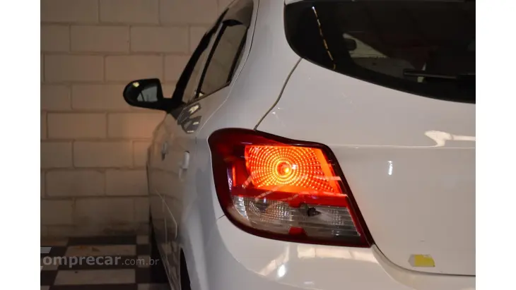 ONIX - 1.0 MPFI LT 8V 4P MANUAL