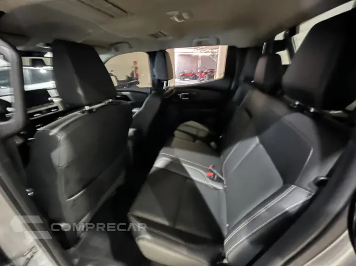 TRITON 2.4 Biturbo CD Hpe-s 4X4