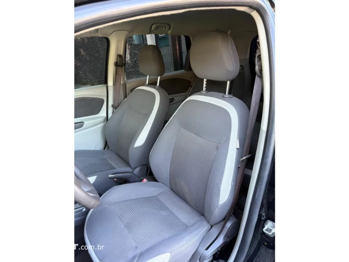 SPIN 1.8 LT 8V FLEX 4P MANUAL