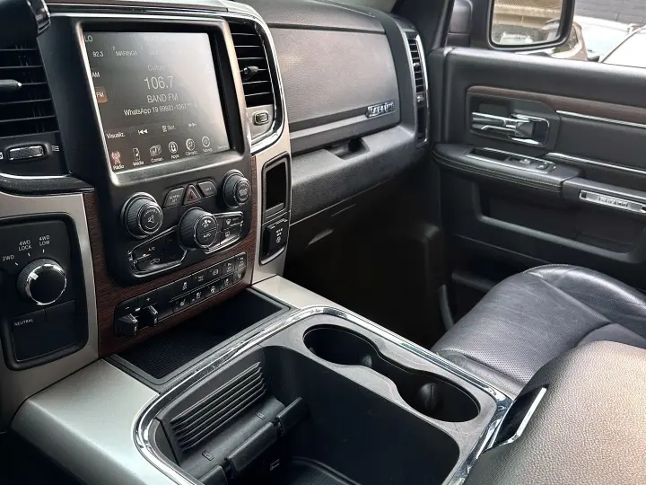 2500 6.7 LARAMIE 4X4 CD I6 TURBO DIESEL 4P AUTOMÁTICO