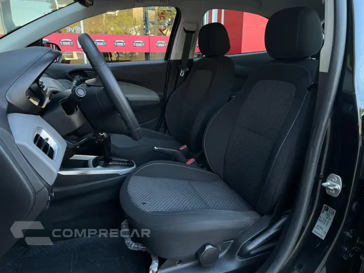 ONIX 1.4 MPFI LT 8V FLEX 4P AUTOMÁTICO