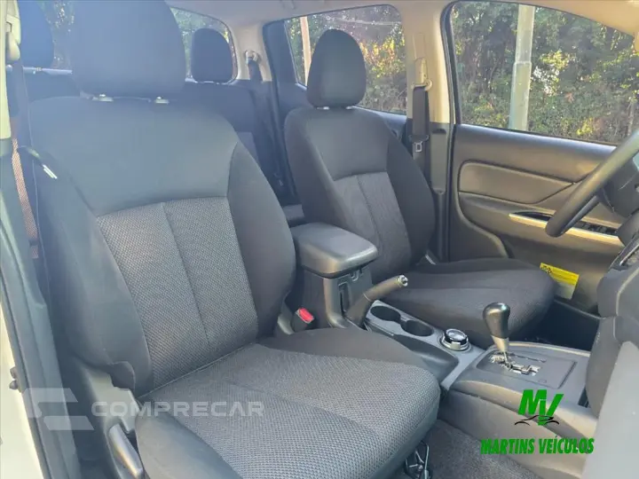 L200 TRITON 2.4 16V TURBO DIESEL OUTDOOR GLS CD 4