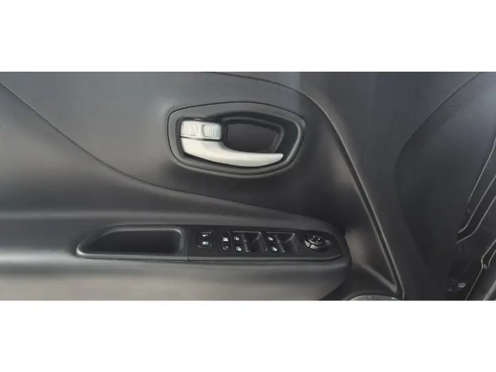 RENEGADE 1.3 T270 Turbo Longitude