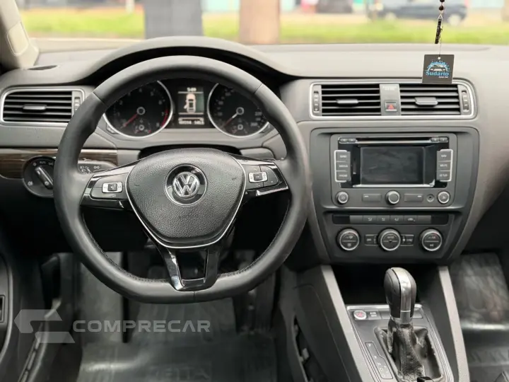 JETTA 2.0 COMFORTLINE FLEX 4P TIPTRONIC