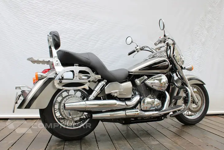 HONDA SHADOW 750