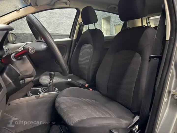 PUNTO 1.4 ELX 8V FLEX 4P MANUAL