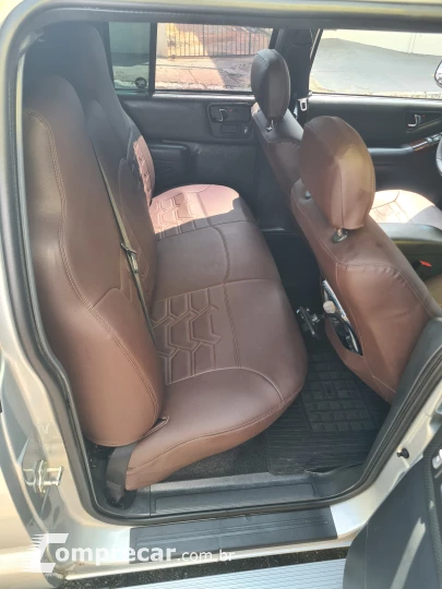 S10 2.4 MPFI Executive 4X2 CD 8V