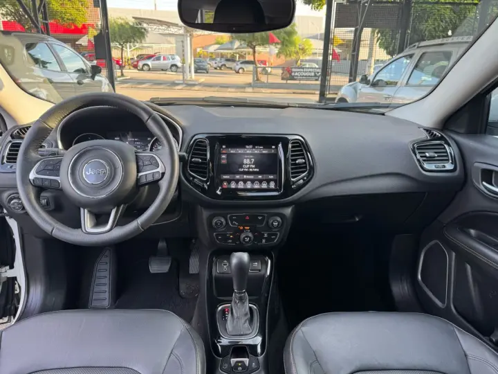 Compass 2.0 16V 4P LIMITED FLEX AUTOMÁTICO