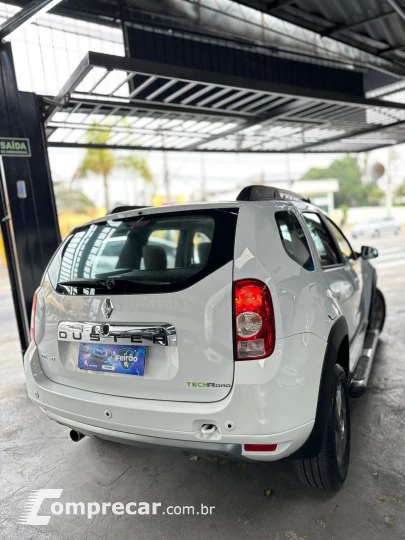 DUSTER 2.0 Tech Road 4X2 16V