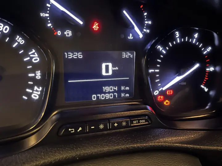 Jumpy 1.6 3P FURGÃO PACK BLUE HDI DIESEL