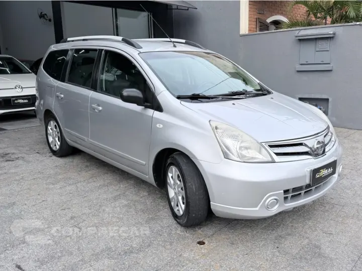 GRAND LIVINA 1.8 S 16V FLEX 4P MANUAL