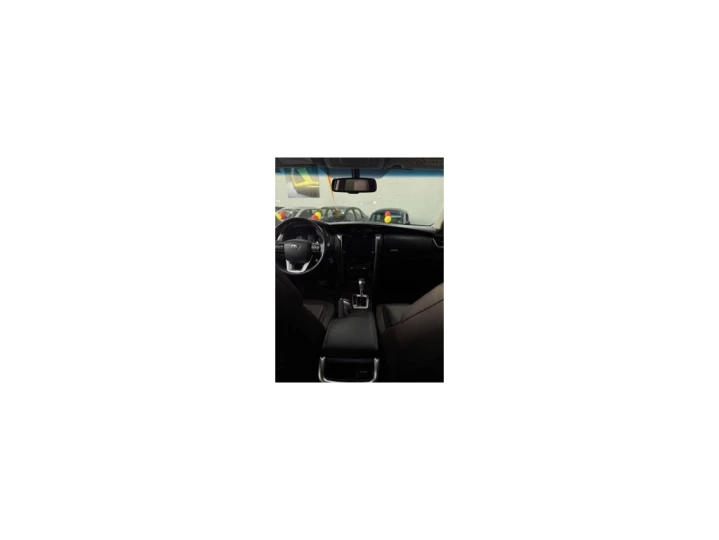 HILUX SW4 2.8 SRX 4X4 16V TURBO INTERCOOLER DIESEL 4P AUTOMÁ