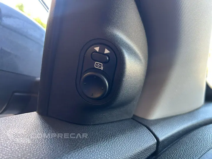 PRISMA Sed. LTZ 1.4 8V FlexPower 4p Aut.