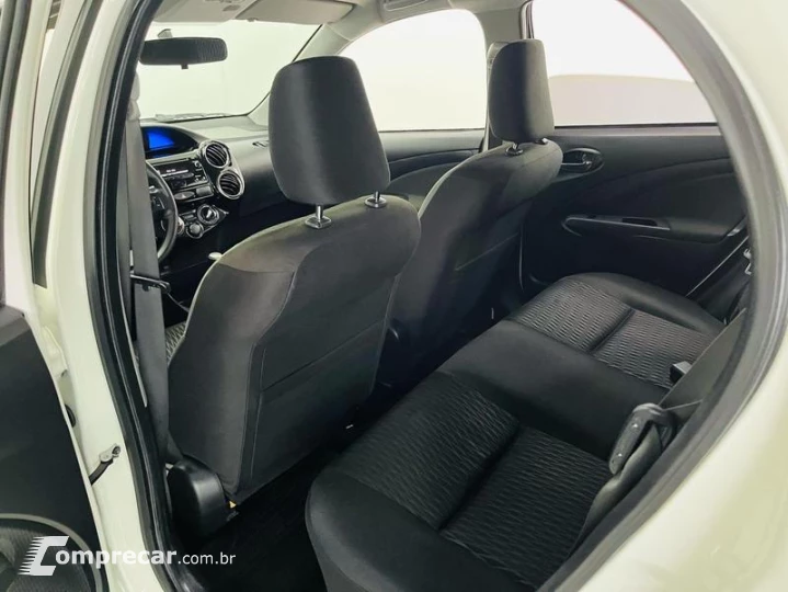 ETIOS HB XPLUS AT